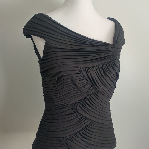 Classy Fitted Formal Black Top All Over Pleated Design Asymmetrical Neckline 8 - Picture 4 of 10